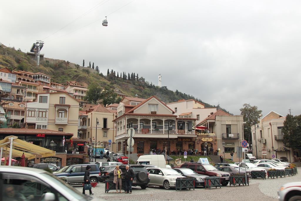 Lilika Apartments On Meskhishvili Tbilisi Room photo