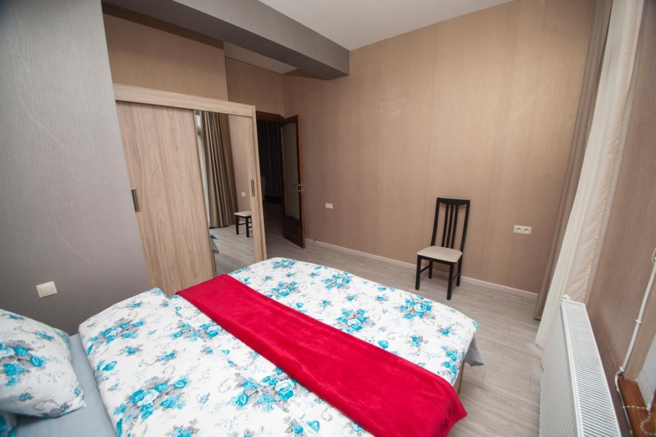 Lilika Apartments On Meskhishvili Tbilisi Exterior photo